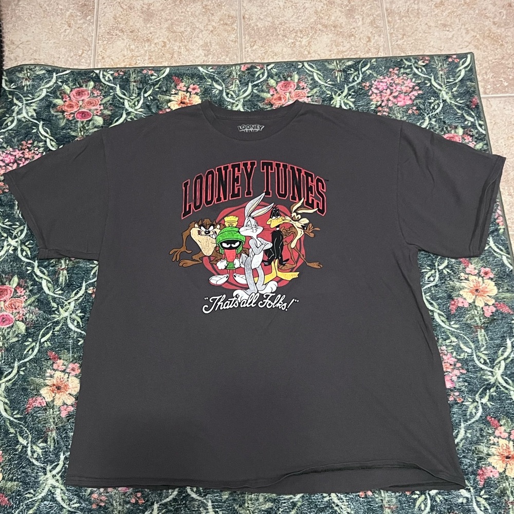 Warner Bros. Looney Tunes Gray Short Sleeve Tee